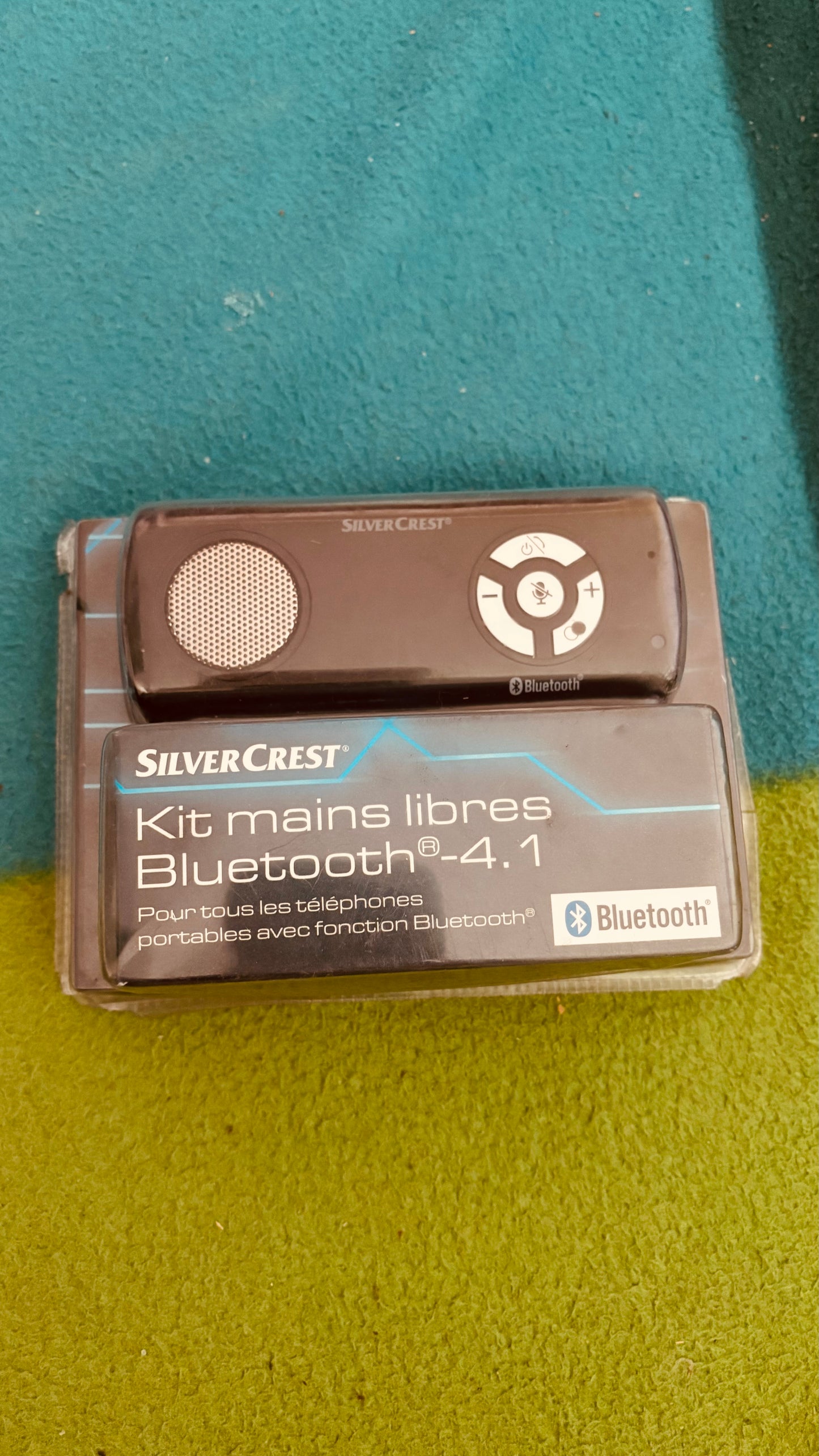 Auto radio et kit main libres