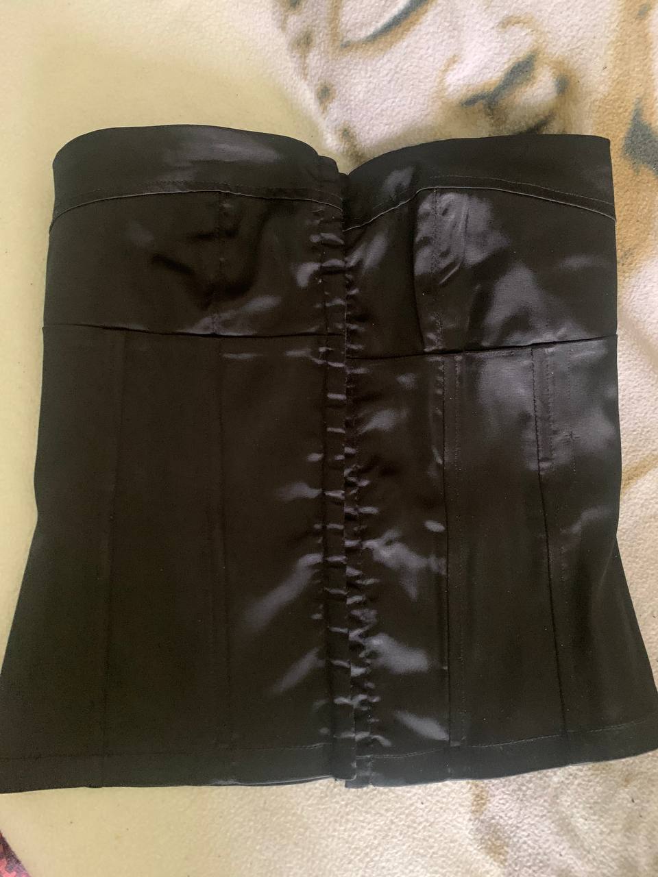 bustier corset noir et body lingerie