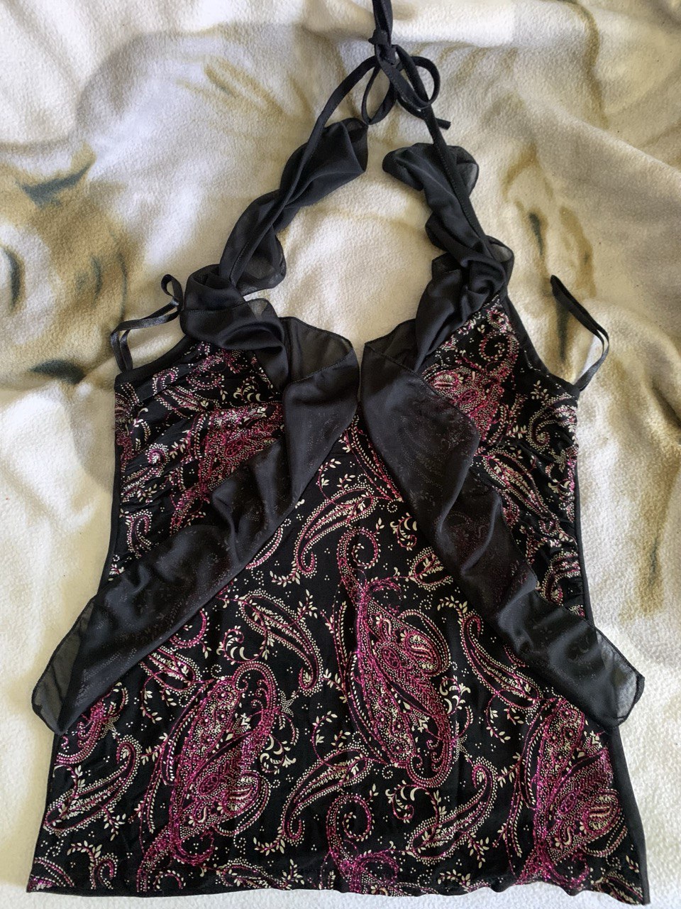 BLOUSE NOIR A FRANGE ET BLOUSE GRISE