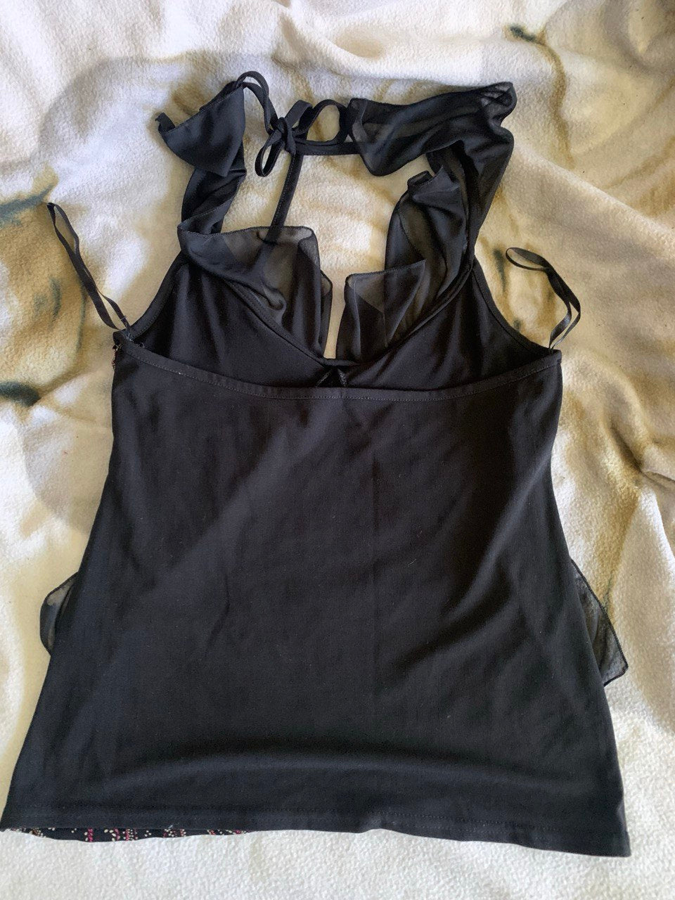 BLOUSE NOIR A FRANGE ET BLOUSE GRISE