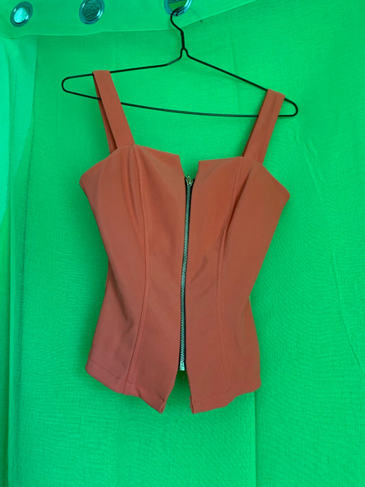 BLOUSE SANS MANCHE