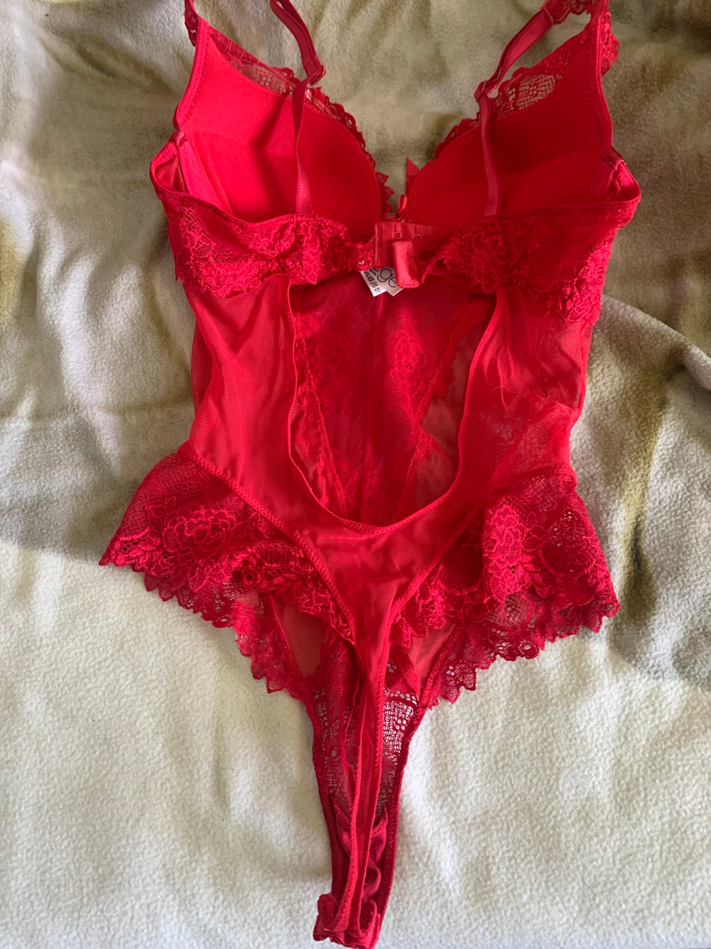 Lingerie body et lingerie 2 pièce
