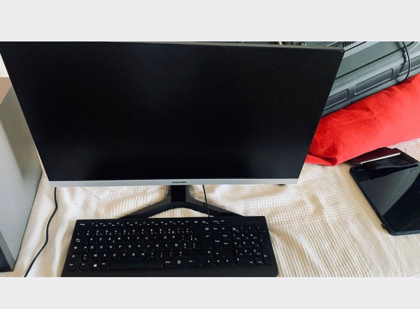Unité Central Lenovo 2020 ordinateurs