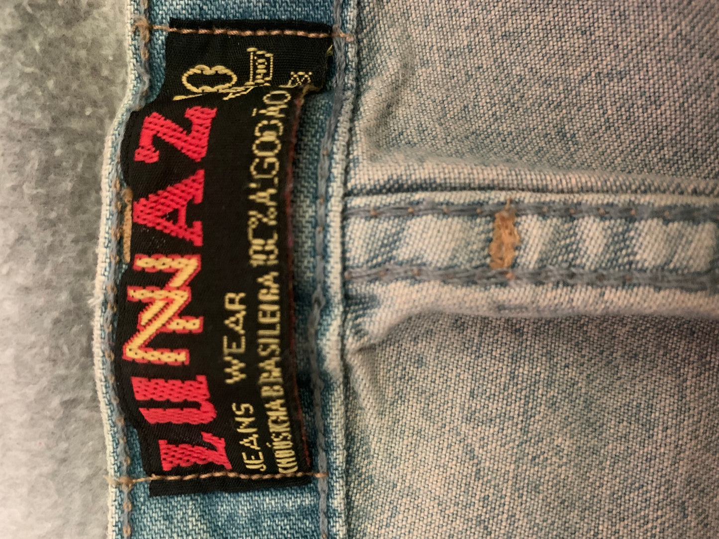 Short jeans