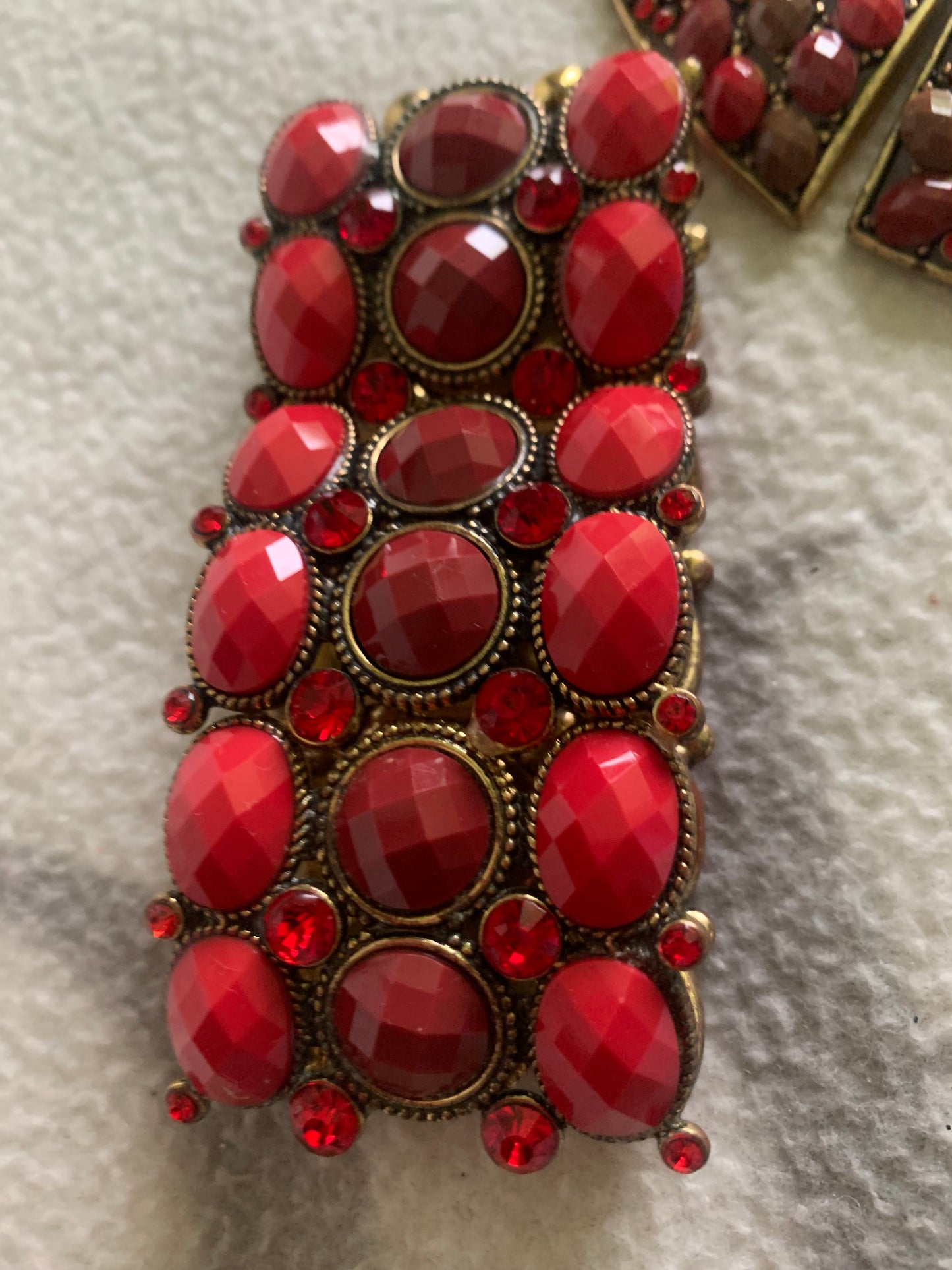 Bijoux fantaisie AVEC BOUCLÉ D'OREILLE
