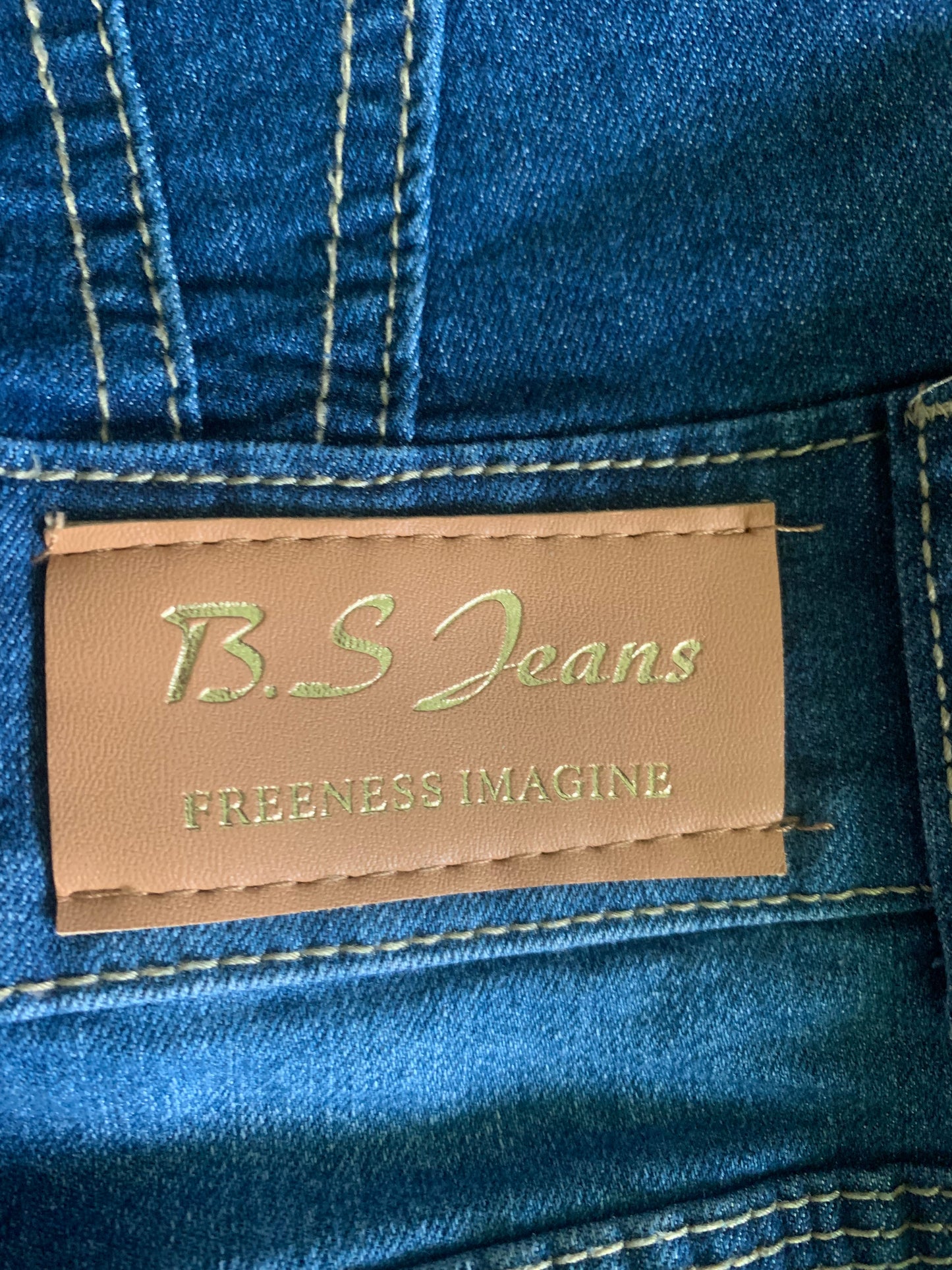Jupe jeans court et jupe jeans court de taille haute