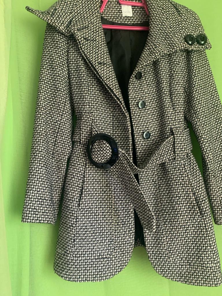 Manteau petit carré