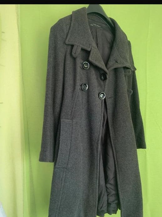 Manteau 🧥 noir de gros bouton