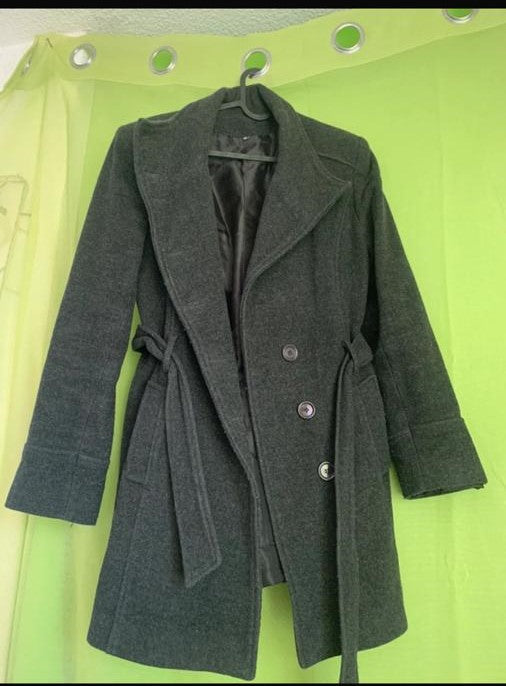 Manteaux noir en laine
