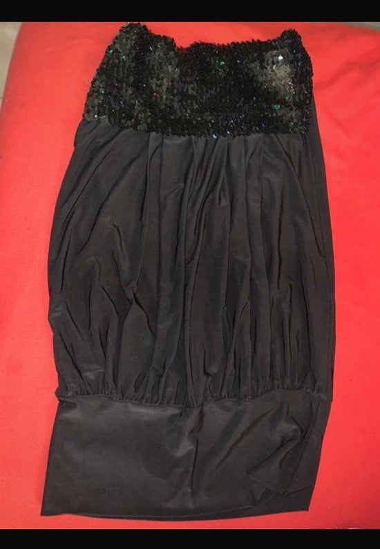 Bluse 👚 d’été noire pailletée