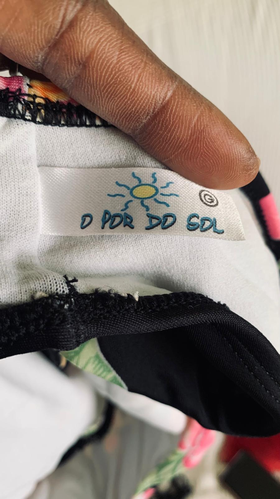 MAILLOT BRÉSILIEN DE BAINS UNE PIÈCE ET UN BIKINI 👙