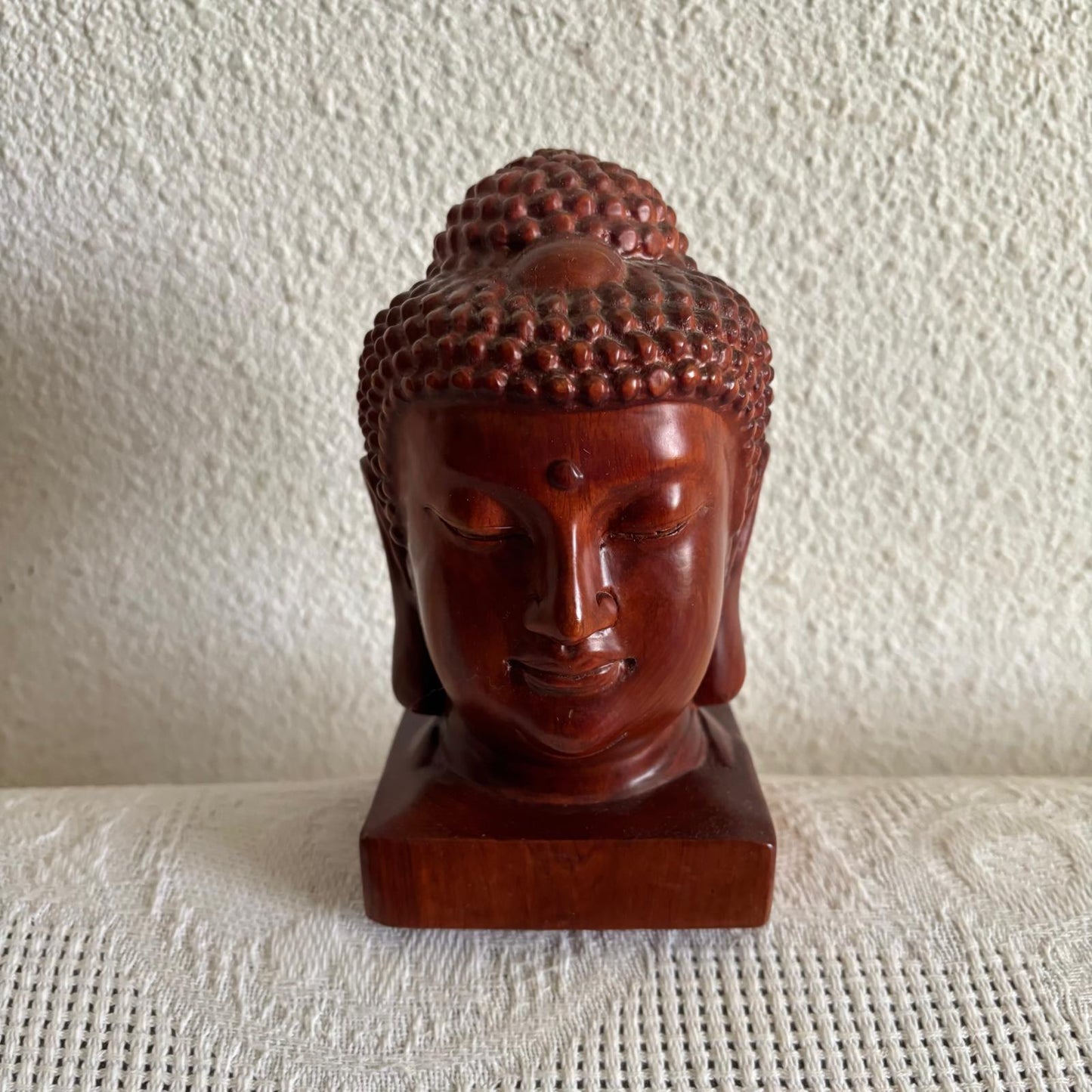 STATUET BUDHA