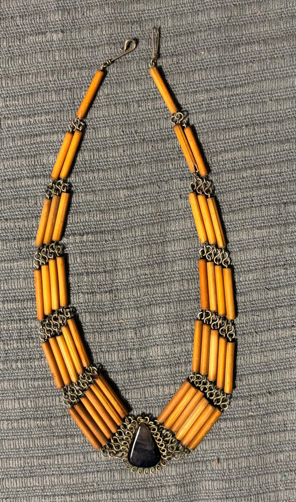 Bijoux fantaisie COLLIERS