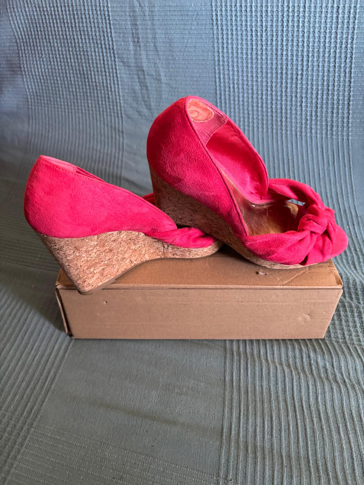 CHAUSSURE FEMMES ON D'AIN