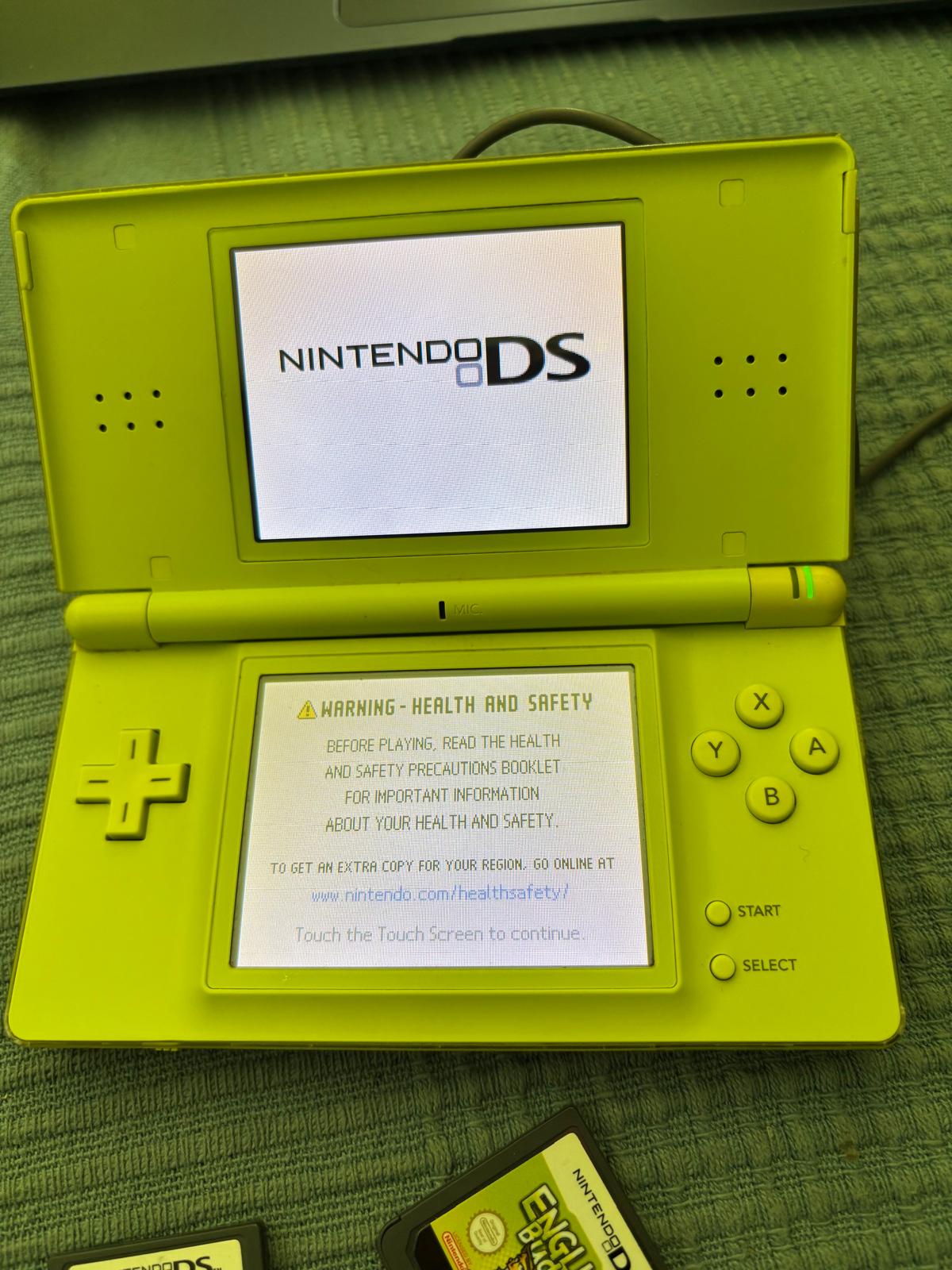 NINTENDO DS LITE