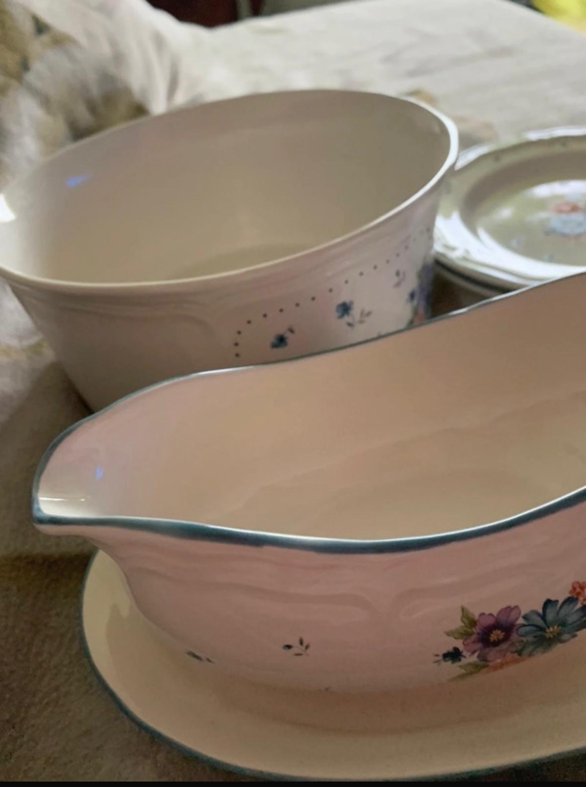 Vaisselle variée collecteur A FLEURS
