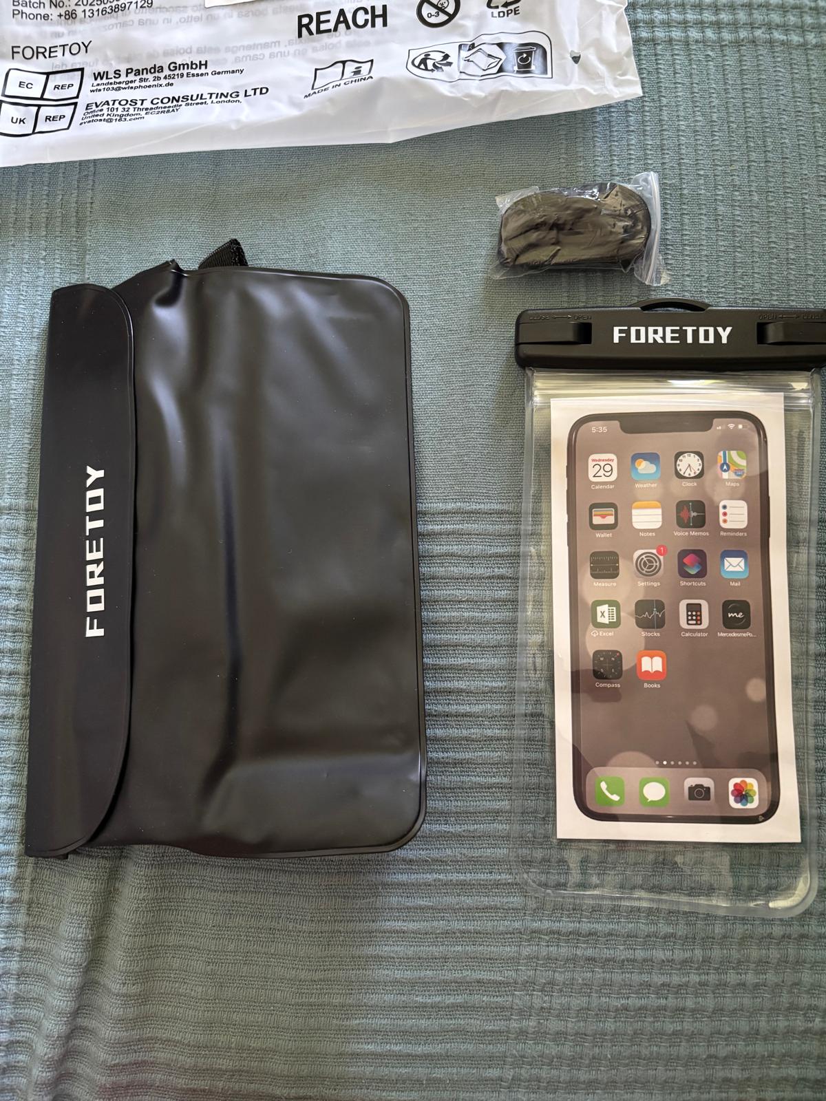 Waterproof Smartphone Pouch