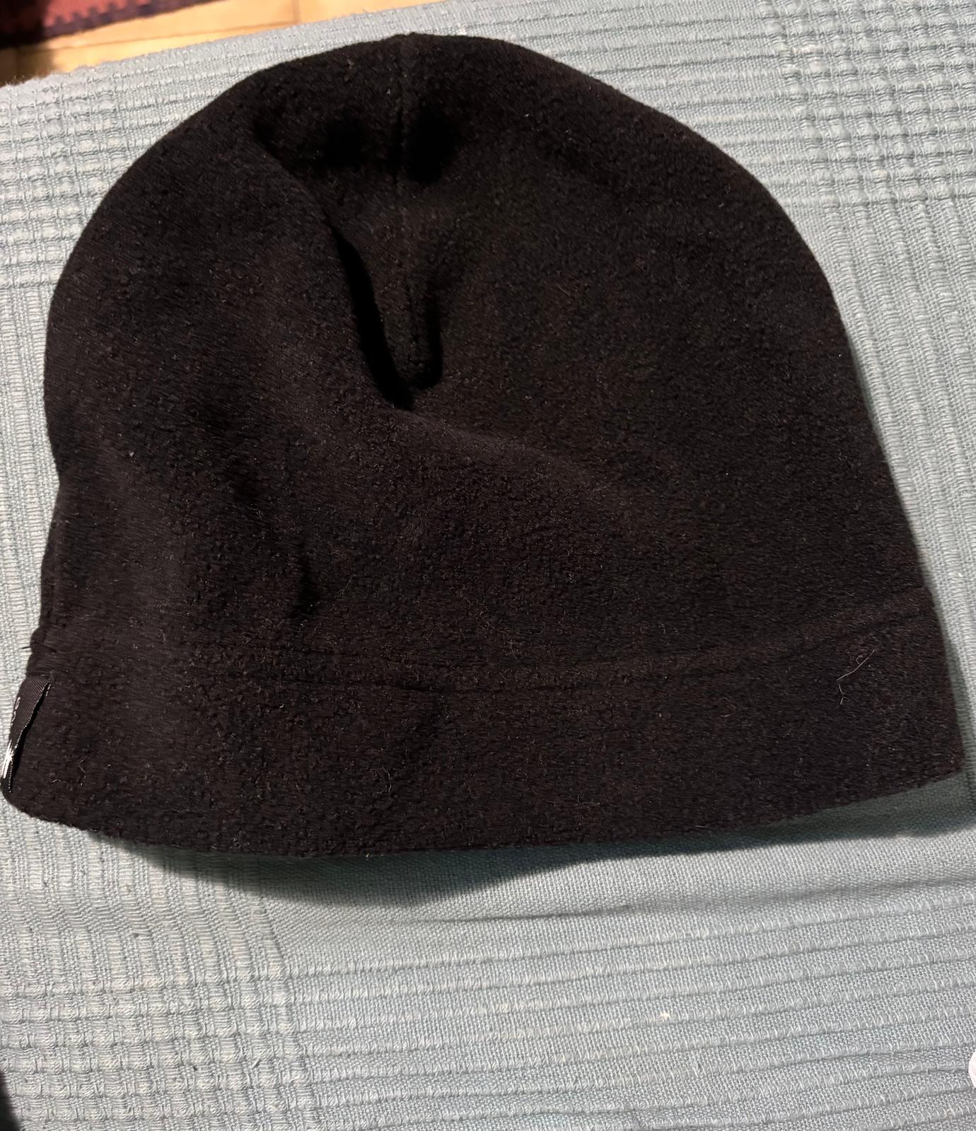 ÉCHARPE  ET BONNET