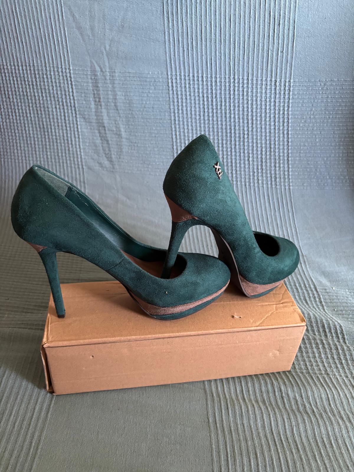CHAUSSURE FEMMES ON D'AIN