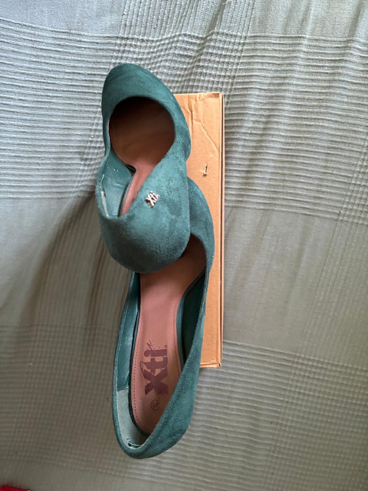 CHAUSSURE FEMMES ON D'AIN