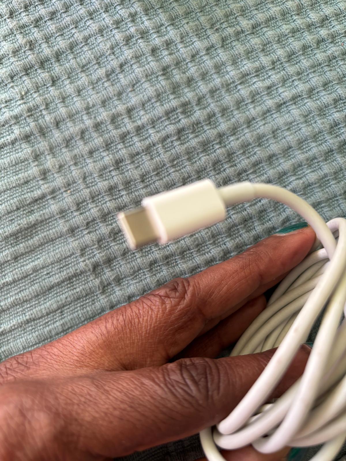 CHARGEUR PORTABLE