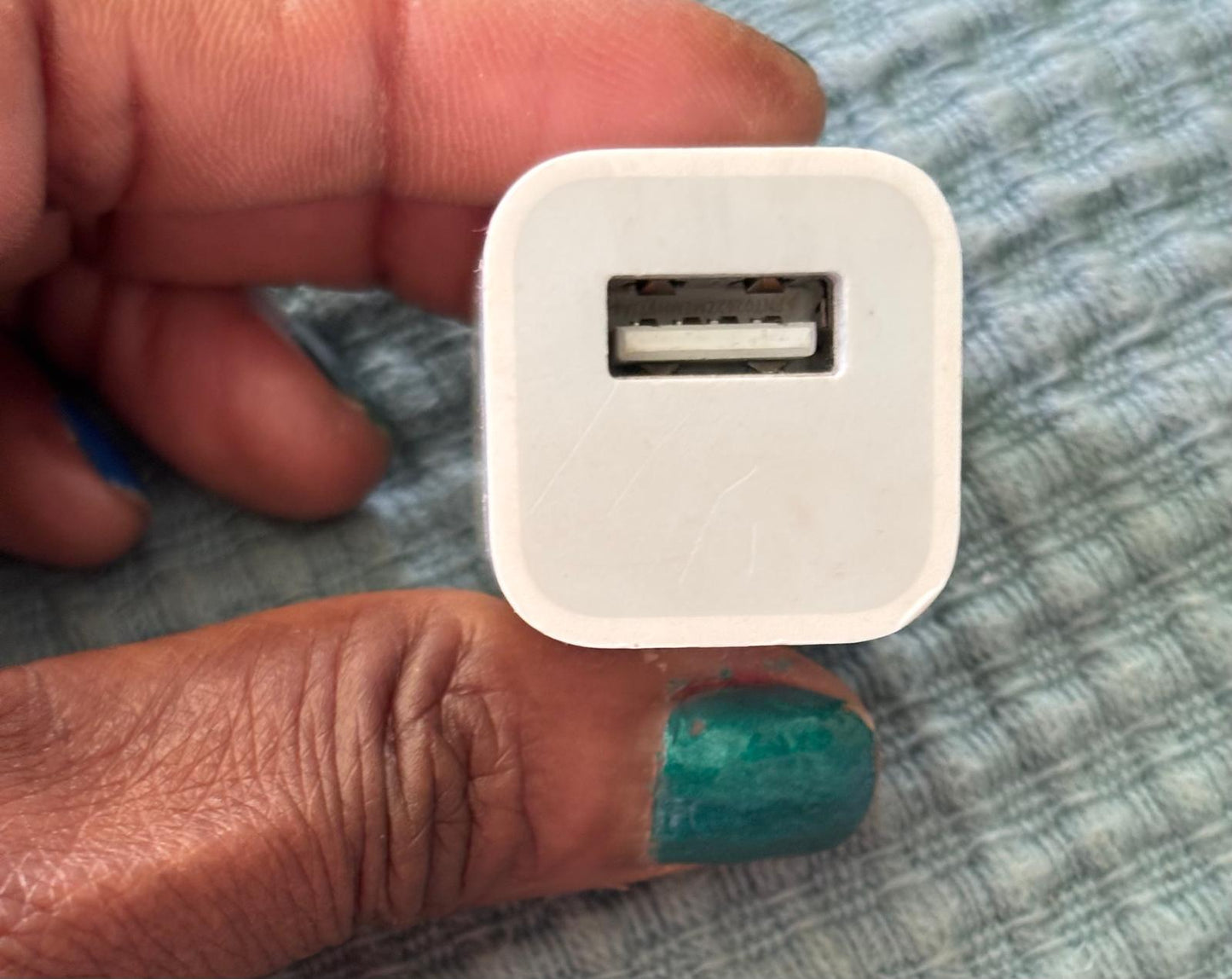 CHARGEUR PORTABLE