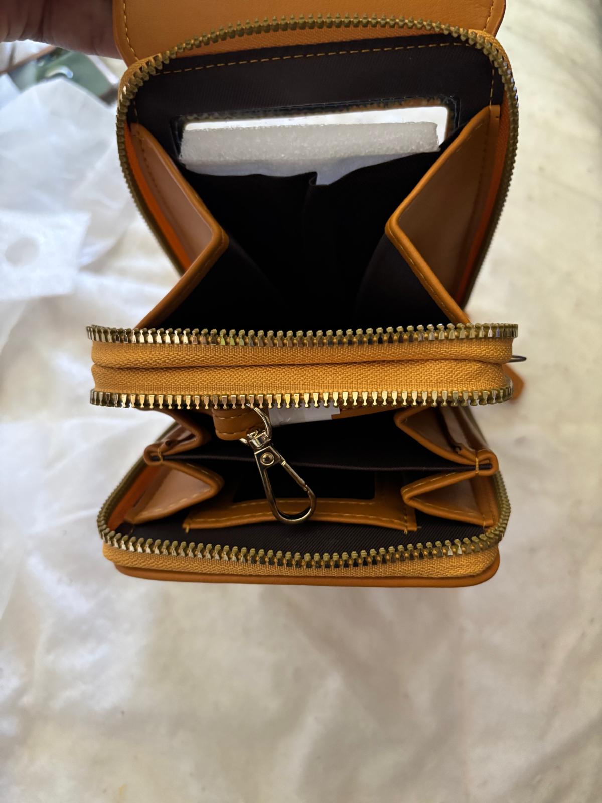 Pochette en Cuir POUR FEMME