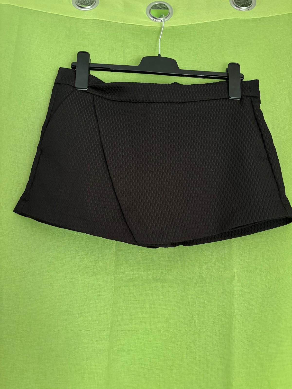 SHORT ET SALPÊTRE
