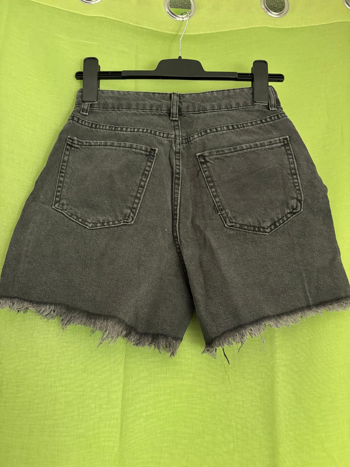 SHORT ET SALPÊTRE