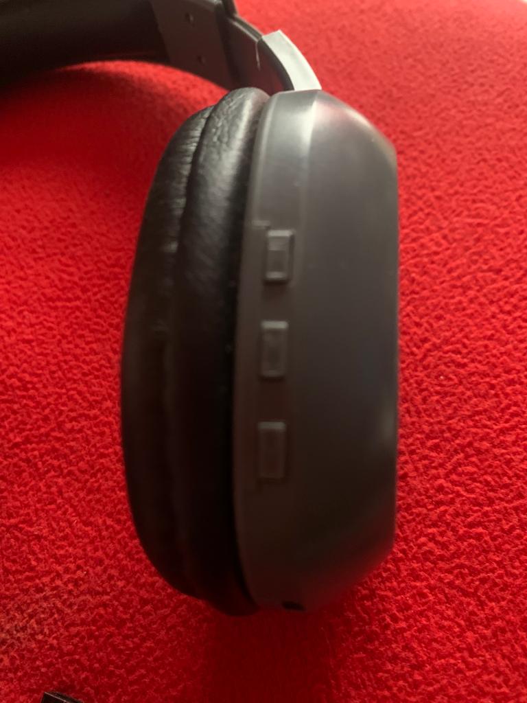 Casque booth, helmet
