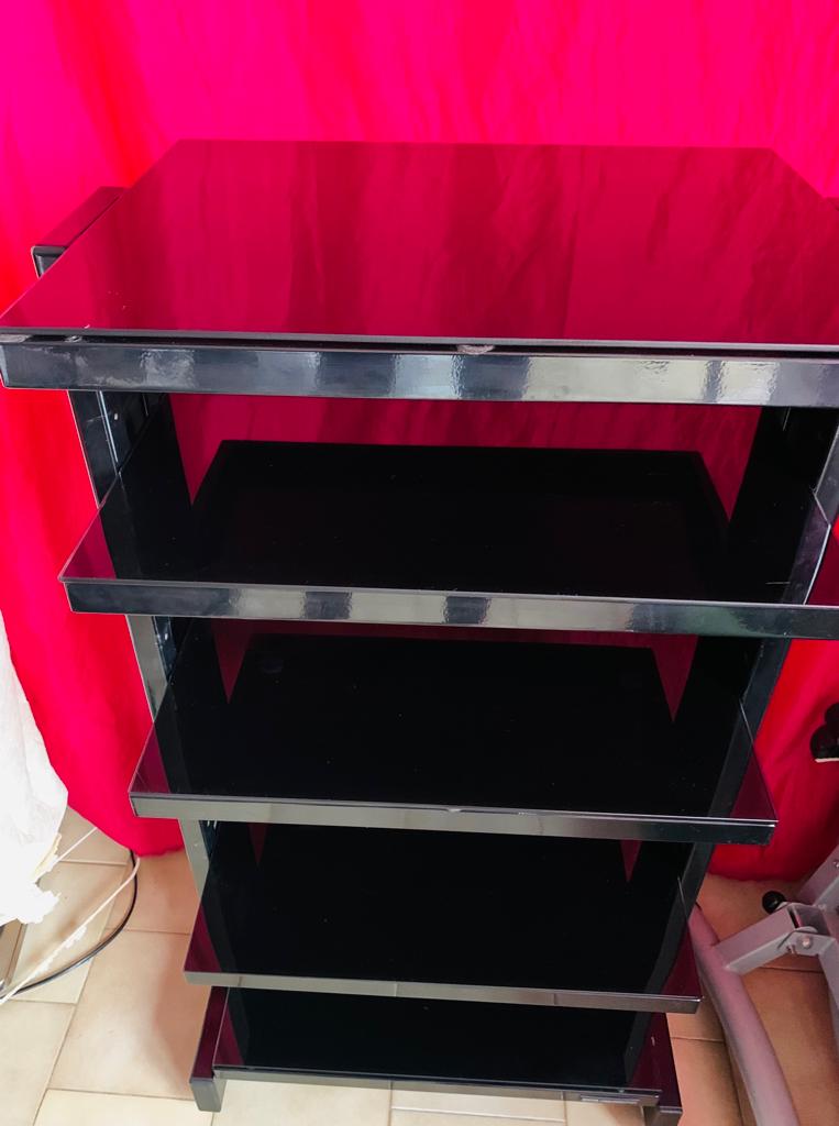CABINET FOR SOUND, DVD OR OTHER BLACK IN VERY PRACTICAL GLASS